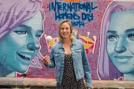Women's T20 WC - Ellyse Perry unveils Melbourne mural