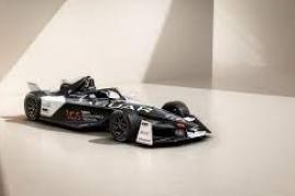 Jaguar TCS Racing unveil I-TYPE 6